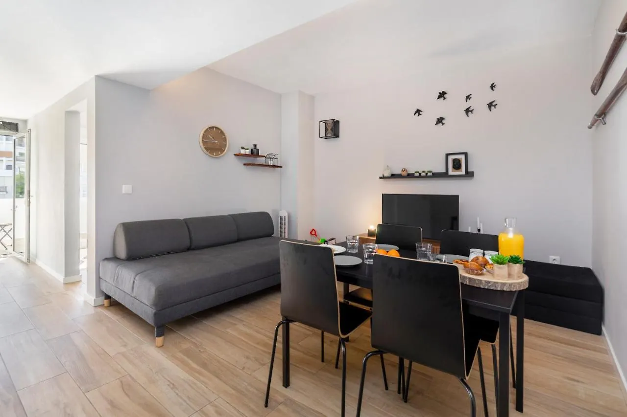 Cool Grey Albufeira Apartment 0*,  Portugal
