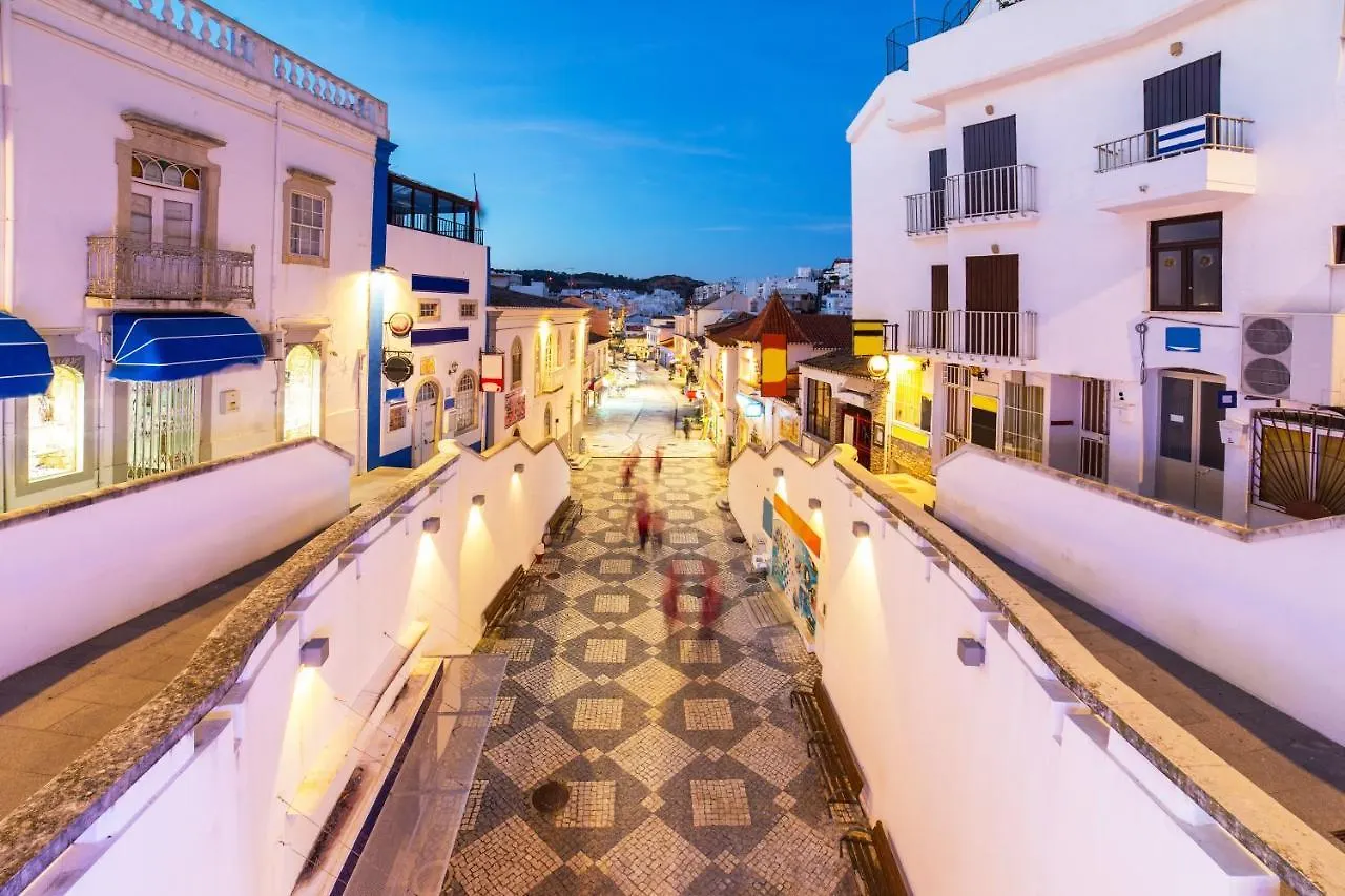 Cool Grey Albufeira Apartment